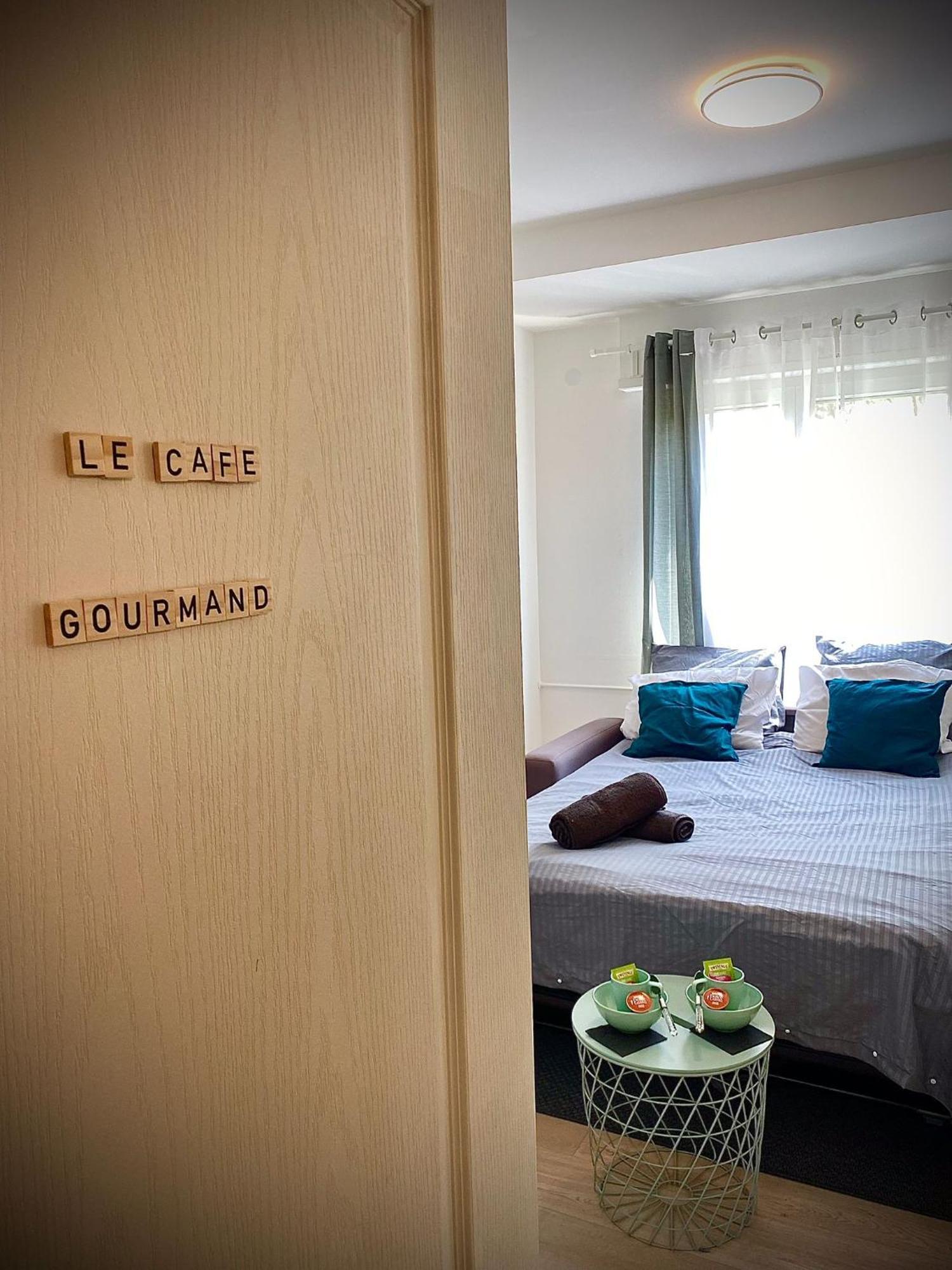 Studio Le Cafe Gourmand - Proche Gare - Coin Tranquille Mulhouse Eksteriør billede